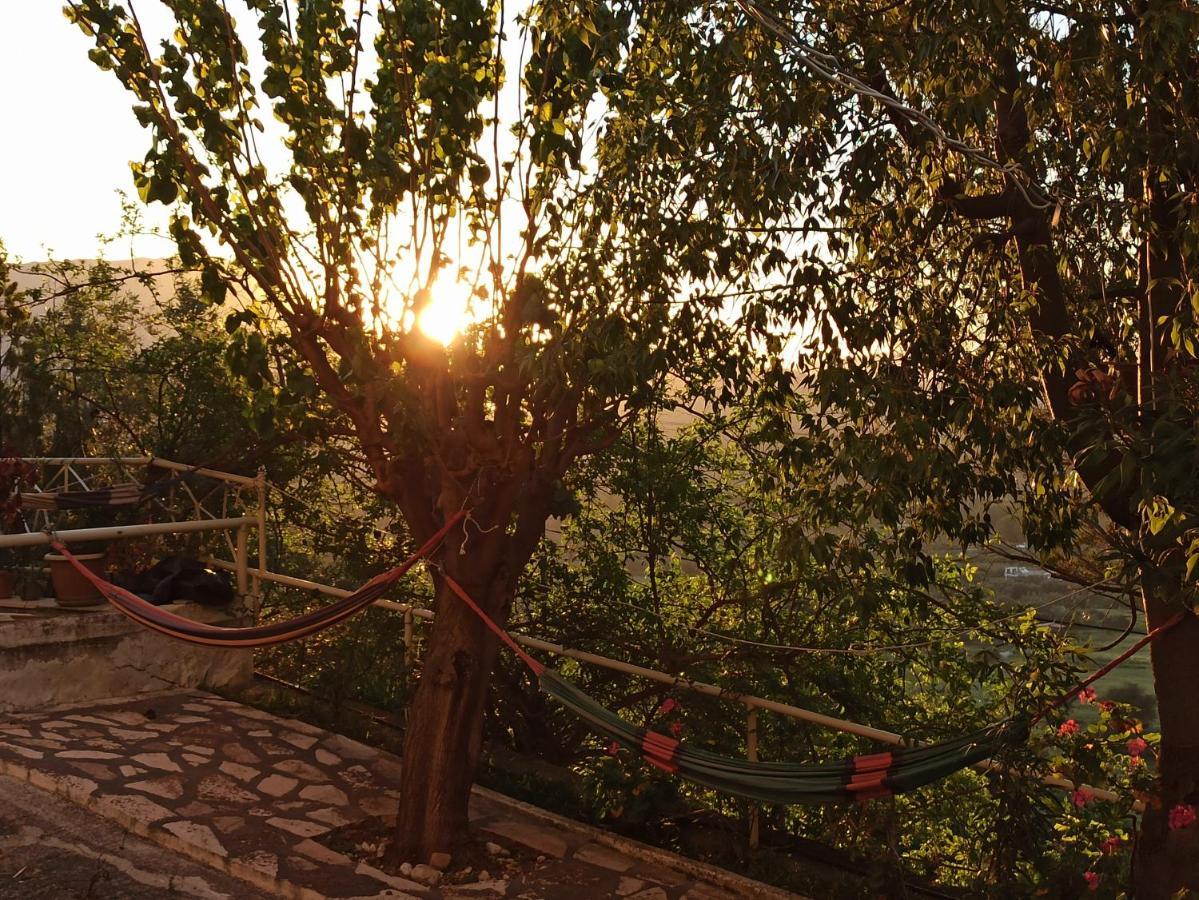 Heras Garden Васілікі Екстер'єр фото