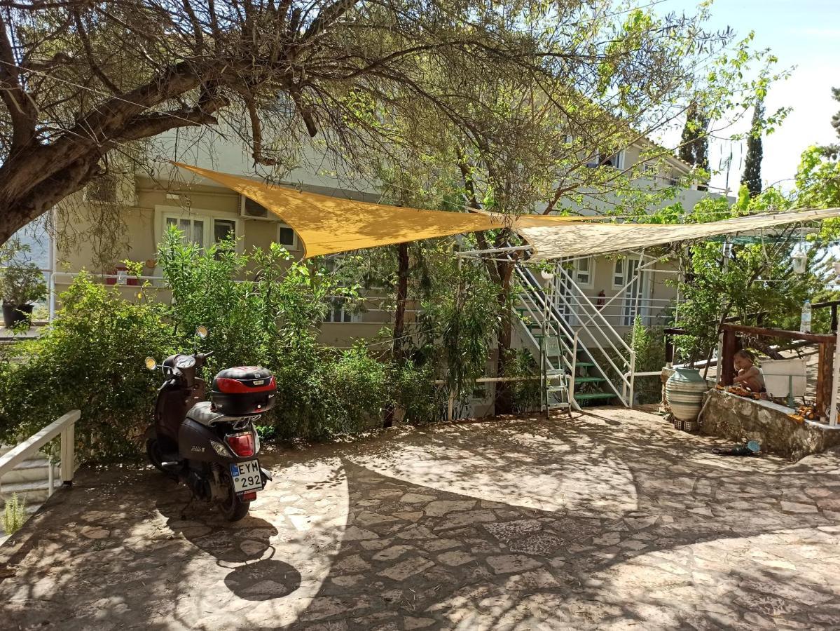 Heras Garden Васілікі Екстер'єр фото